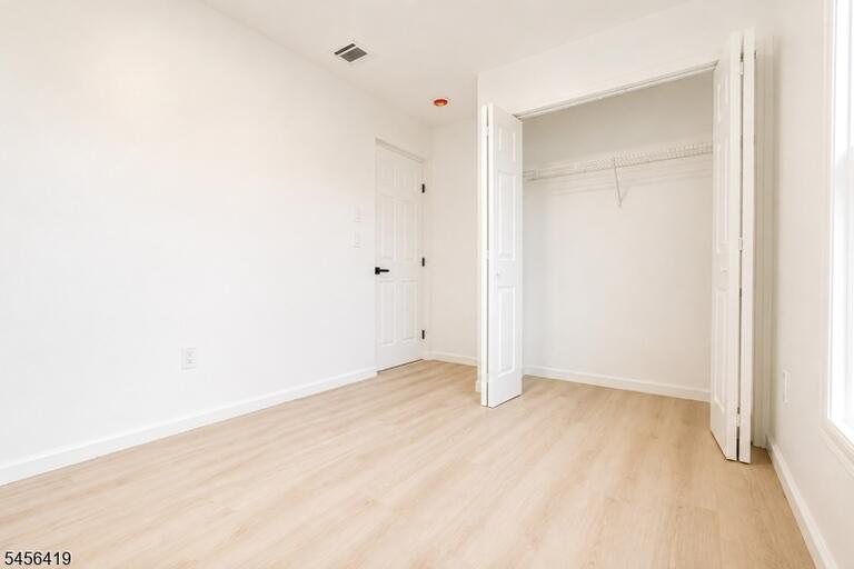 Property listing MLS 4049523 photo 36