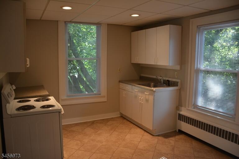 Property listing MLS 4049546 photo 4