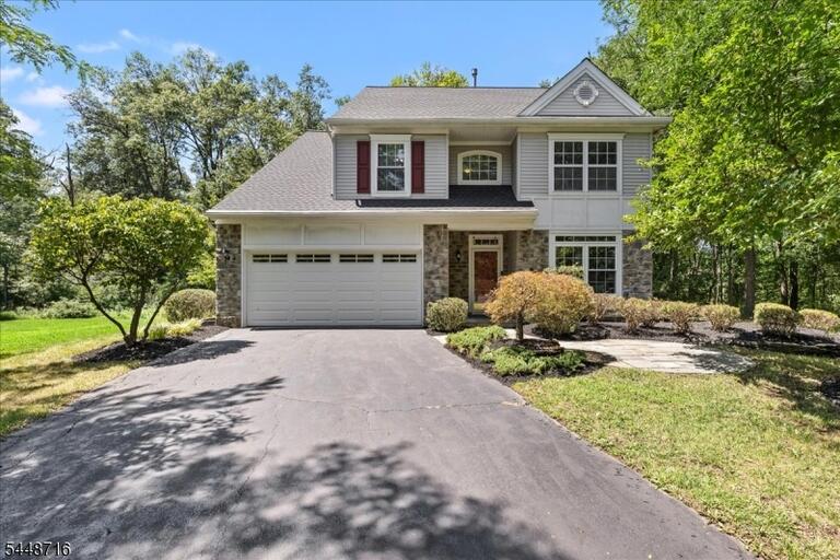 Property listing MLS 4049548 photo 1