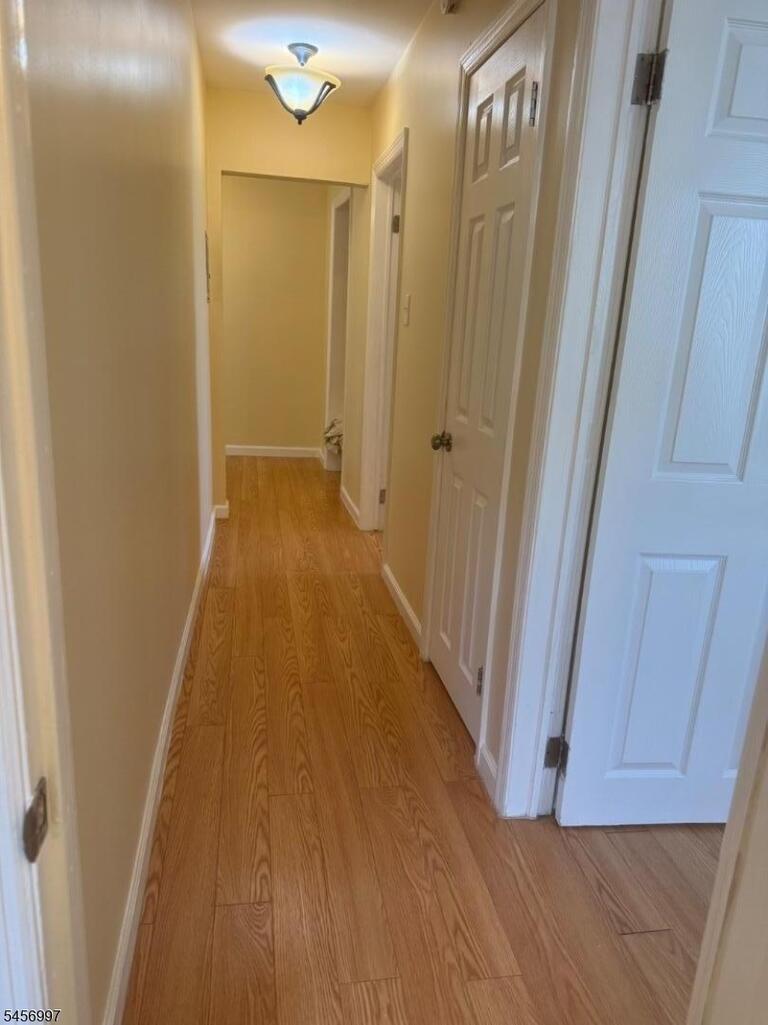 Property listing MLS 4049557 photo 10