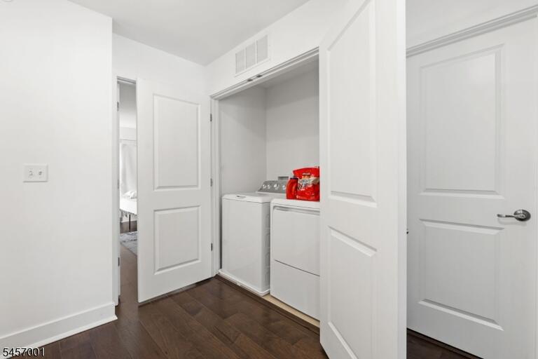 Property listing MLS 4049561 photo 24