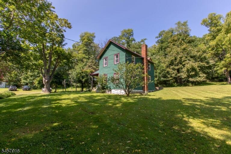 Property listing MLS 4049577 photo 23