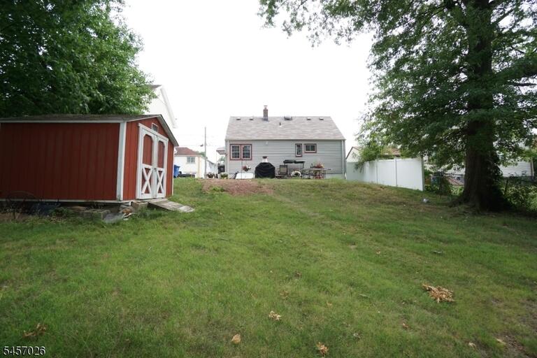 Property listing MLS 4049584 photo 22