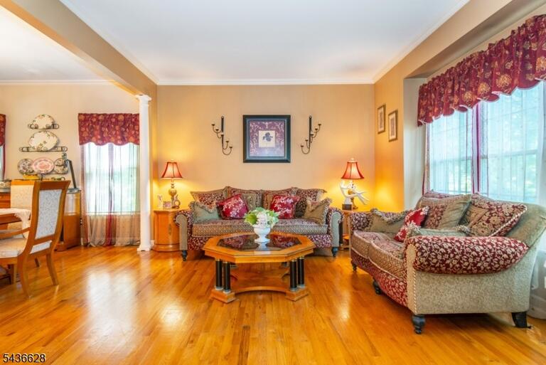 Property listing MLS 4049585 photo 7