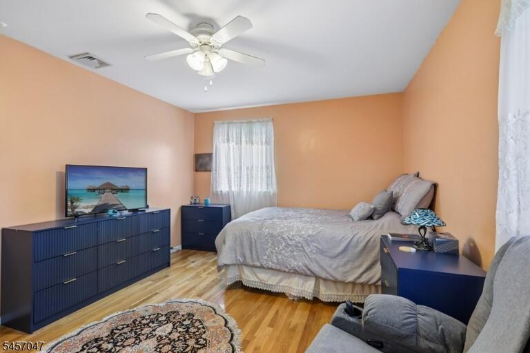 Property listing MLS 4049592 photo 18
