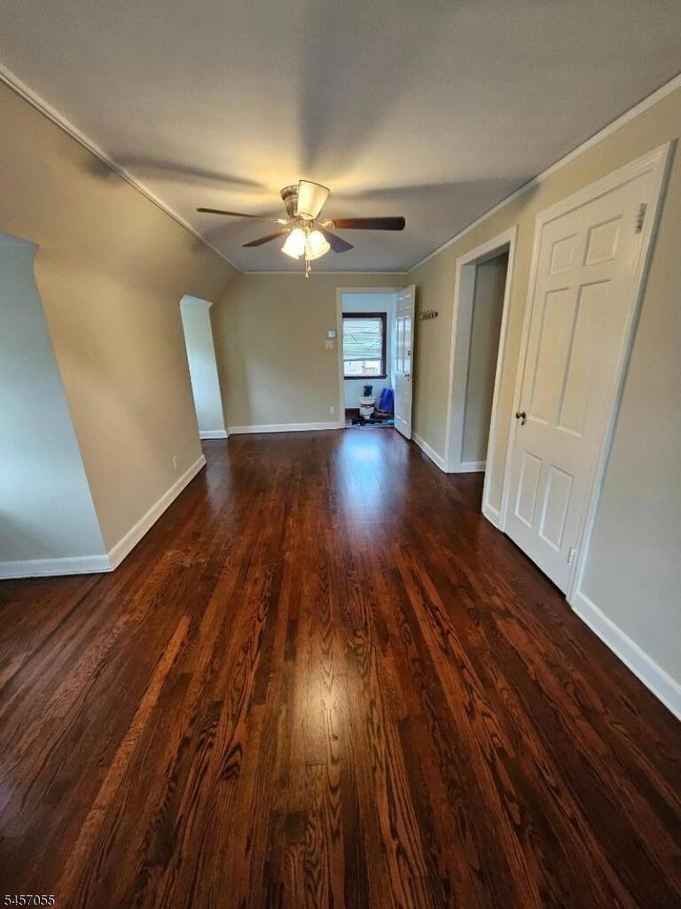 Property listing MLS 4049593 photo 2