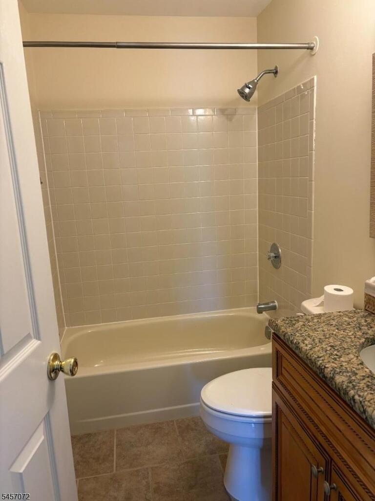 Property listing MLS 4049608 photo 9