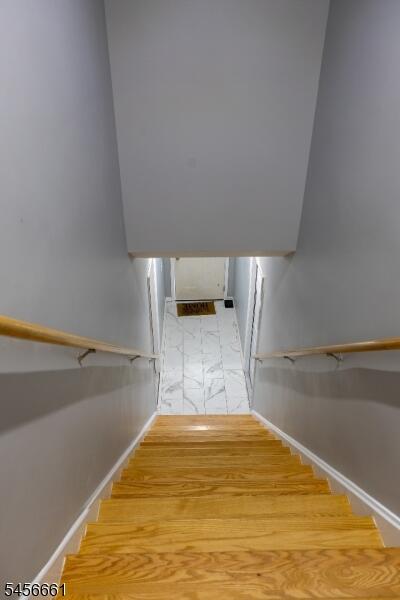 Property listing MLS 4049609 photo 3