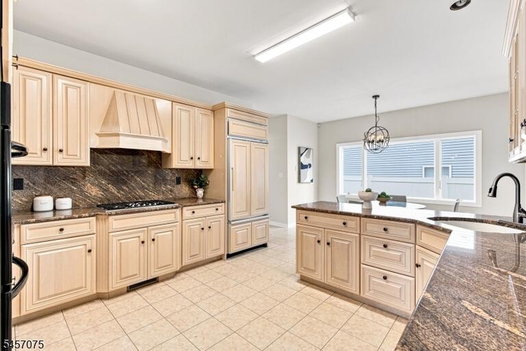 Property listing MLS 4049612 photo 16