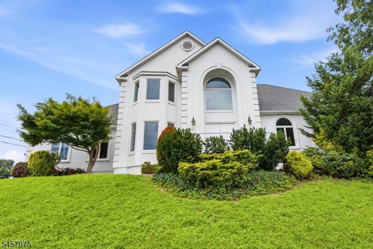 Property listing MLS 4049612 photo 3
