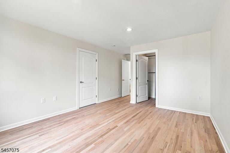 Property listing MLS 4049612 photo 36