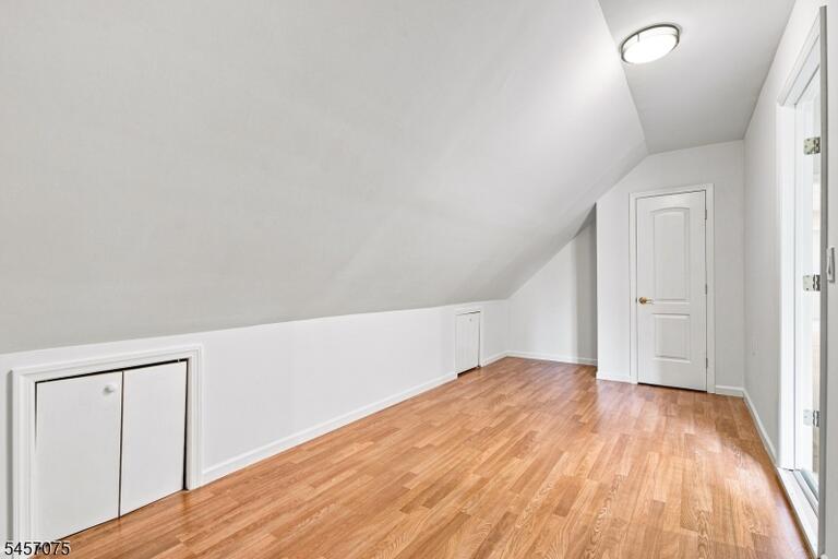 Property listing MLS 4049612 photo 38