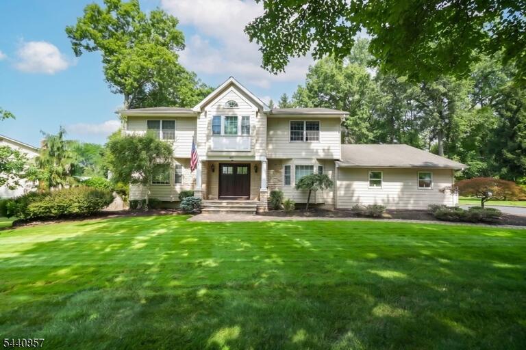 Property listing MLS 4049624 photo 1