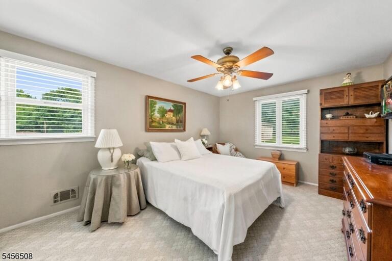 Property listing MLS 4049630 photo 21