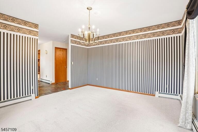 Property listing MLS 4049640 photo 17