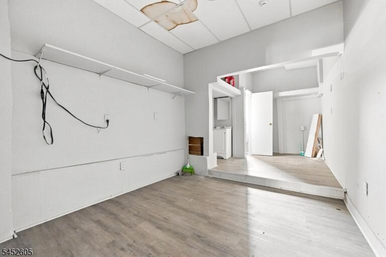 Property listing MLS 4049643 photo 9