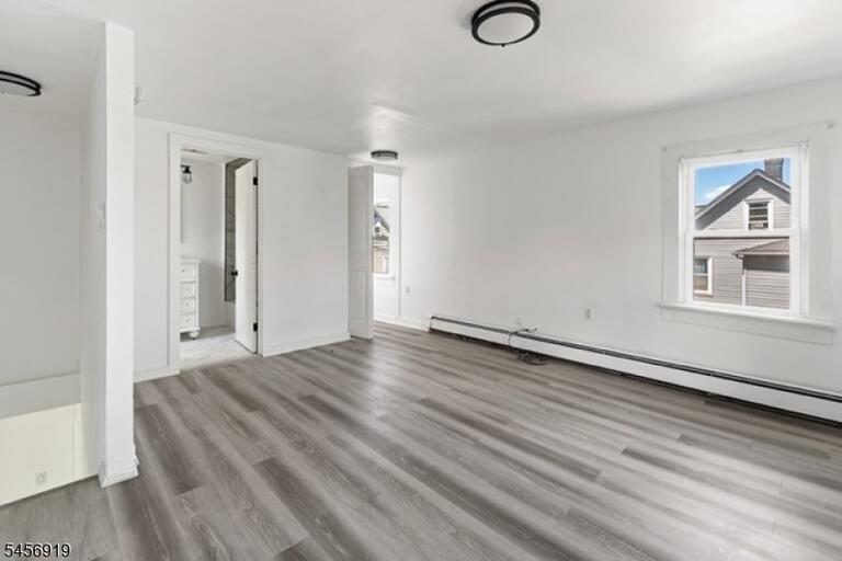 Property listing MLS 4049660 photo 19