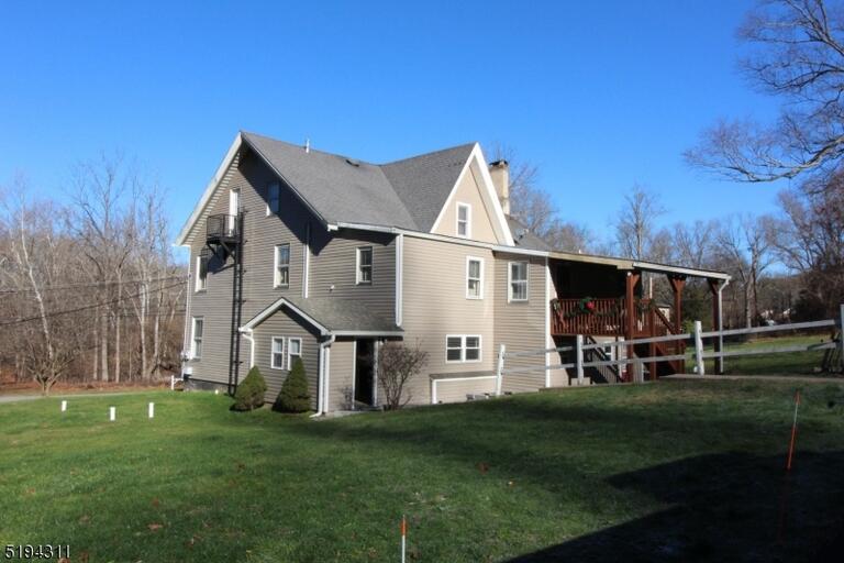 Property listing MLS 4049693 photo 1