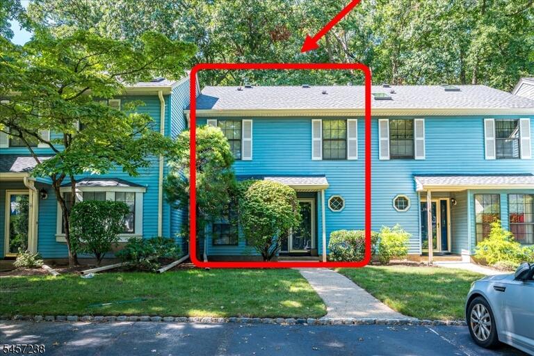 Property listing MLS 4049711 photo 1