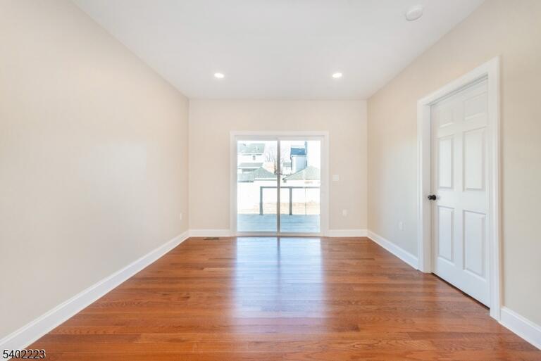 Property listing MLS 4049720 photo 21