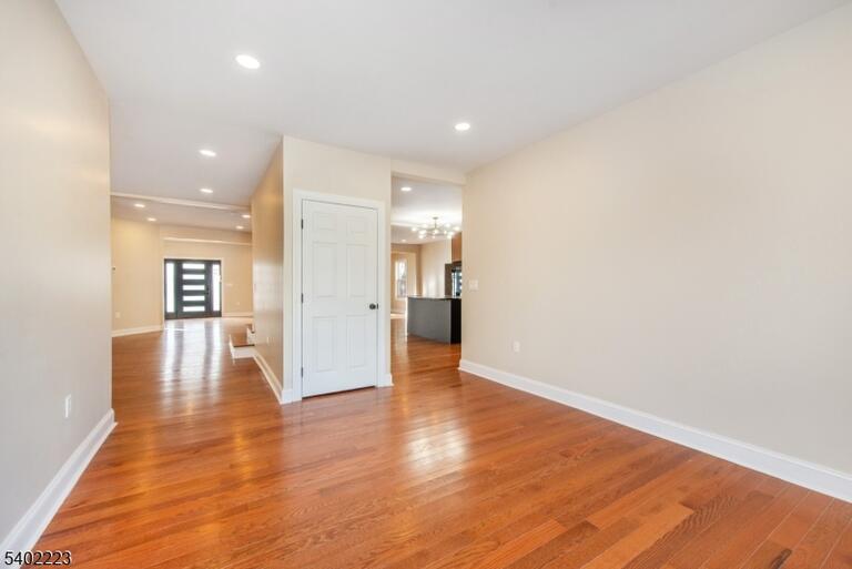 Property listing MLS 4049720 photo 26