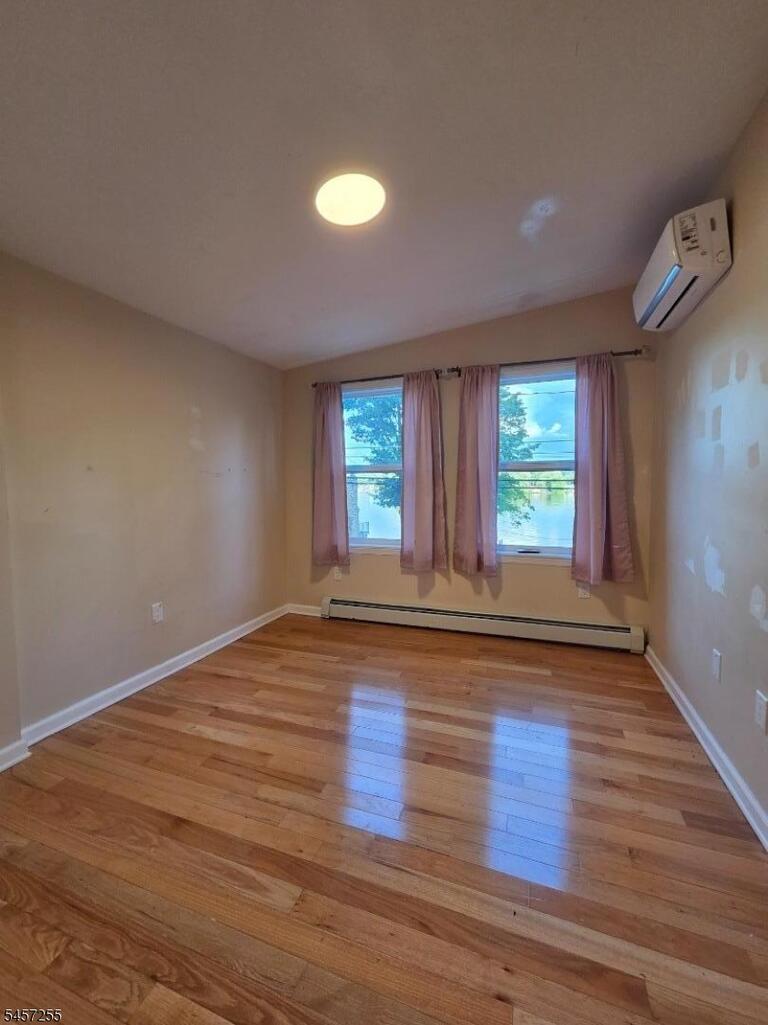 Property listing MLS 4049729 photo 15