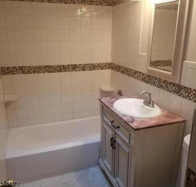 Property listing MLS 4049734 photo 15