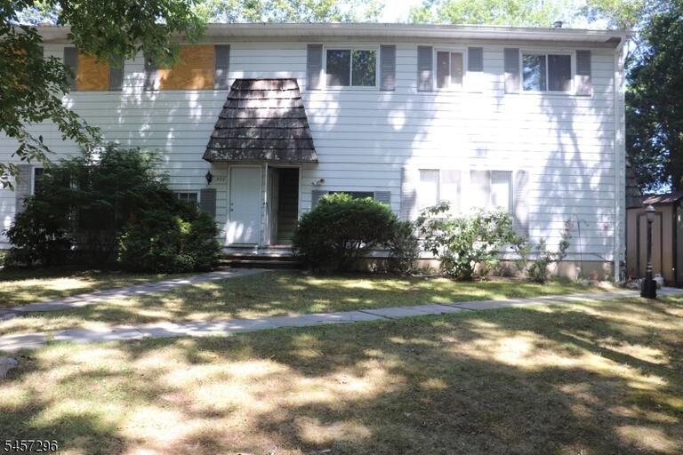 Property listing MLS 4049745 photo 1