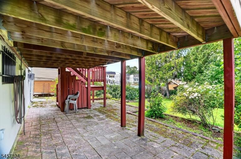 Property listing MLS 4049760 photo 16