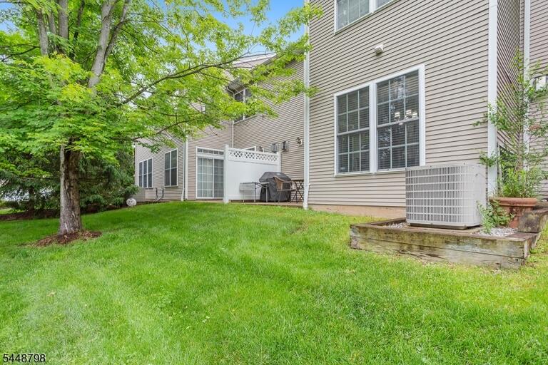Property listing MLS 4049762 photo 38