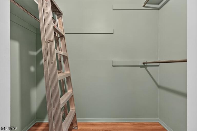 Property listing MLS 4049778 photo 24