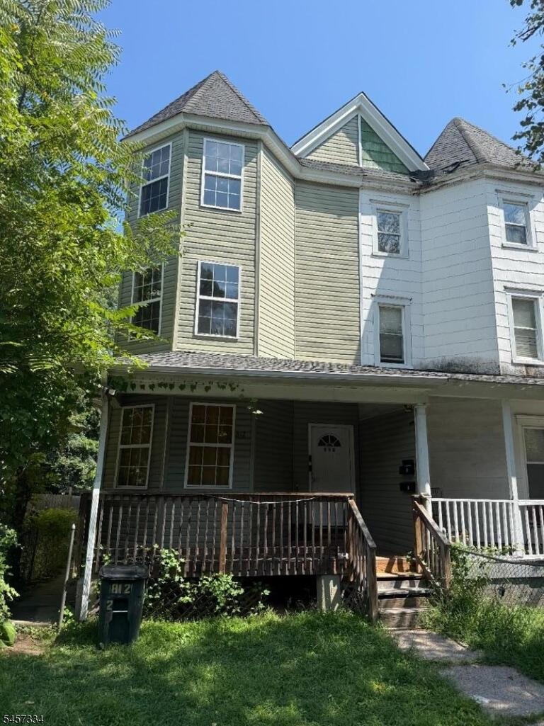 Property listing MLS 4049782 photo 1