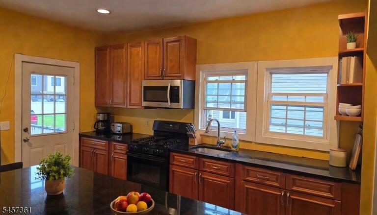 Property listing MLS 4049784 photo 8