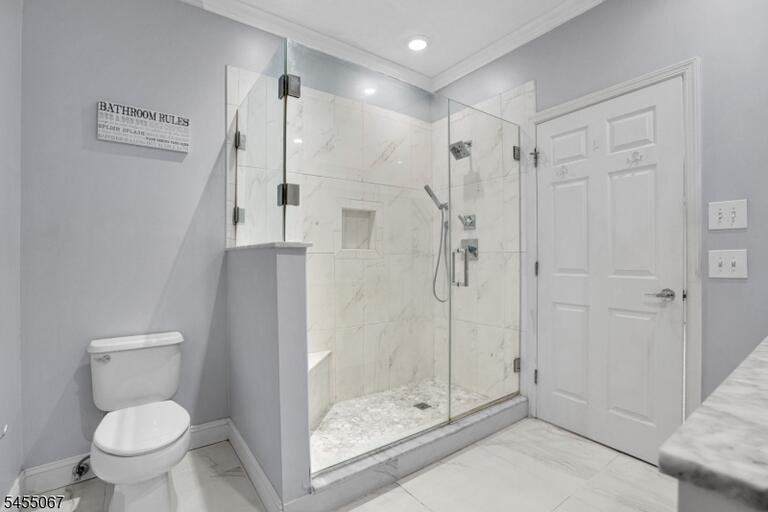 Property listing MLS 4049802 photo 13