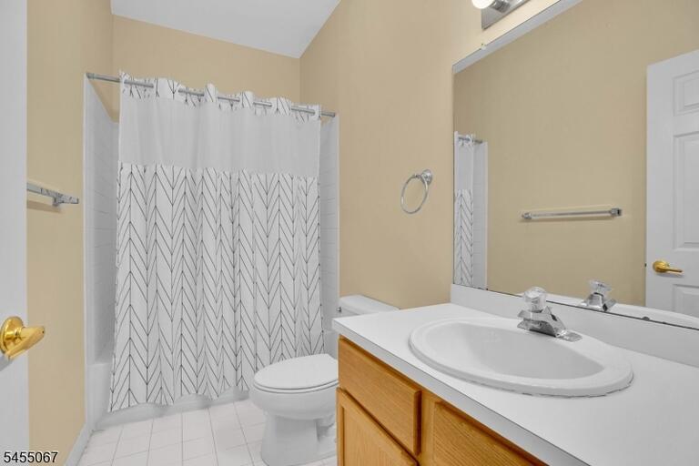 Property listing MLS 4049802 photo 19