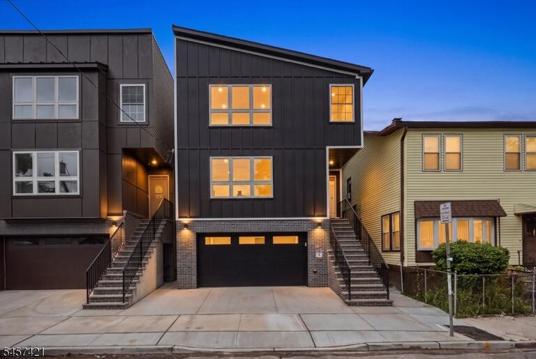 Property listing MLS 4049823 photo 1