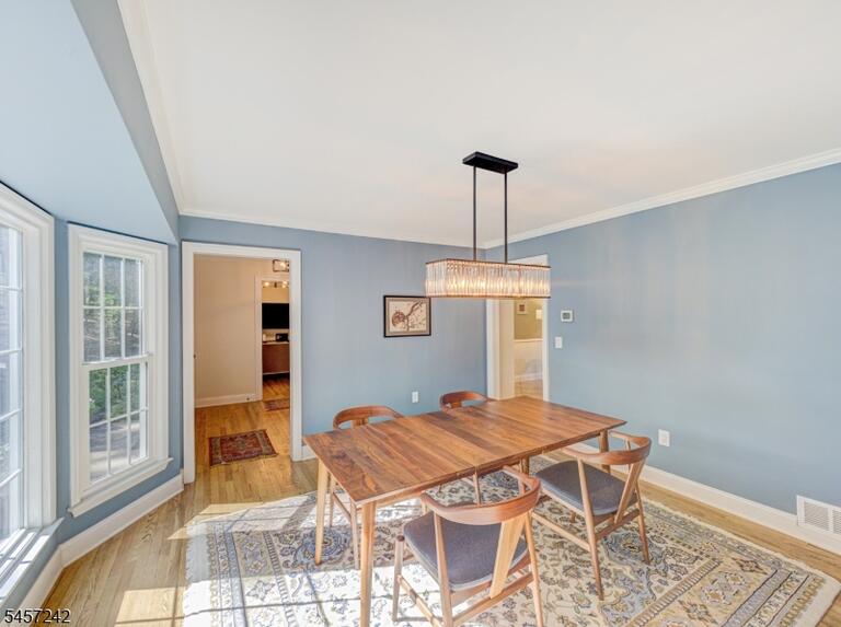Property listing MLS 4049824 photo 11