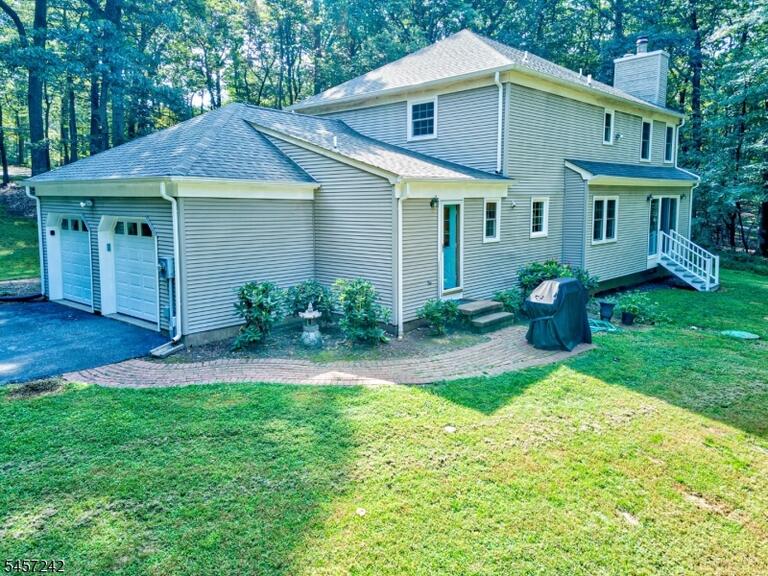 Property listing MLS 4049824 photo 22
