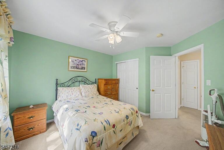 Property listing MLS 4049870 photo 23