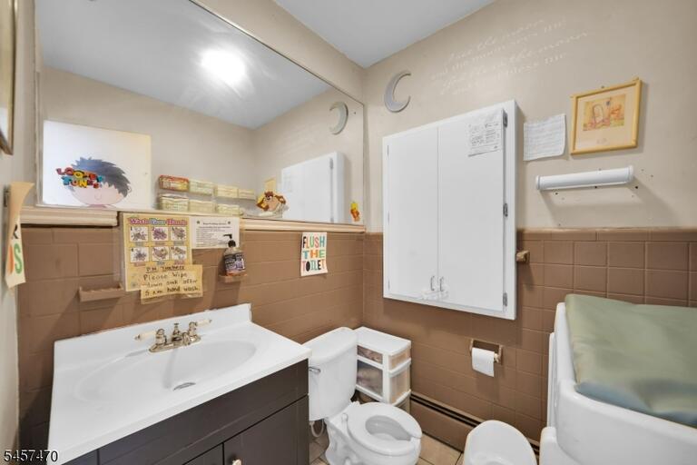 Property listing MLS 4049872 photo 9