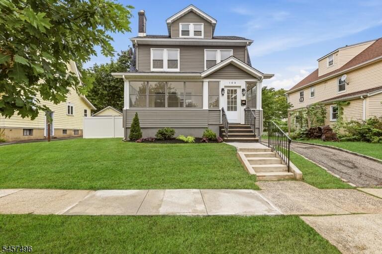 Property listing MLS 4049960 photo 1
