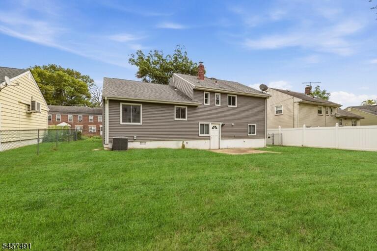Property listing MLS 4049962 photo 26
