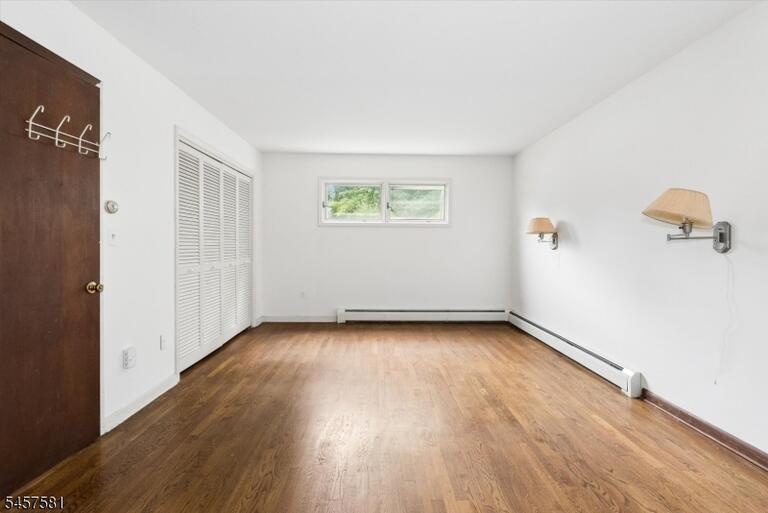 Property listing MLS 4049964 photo 19