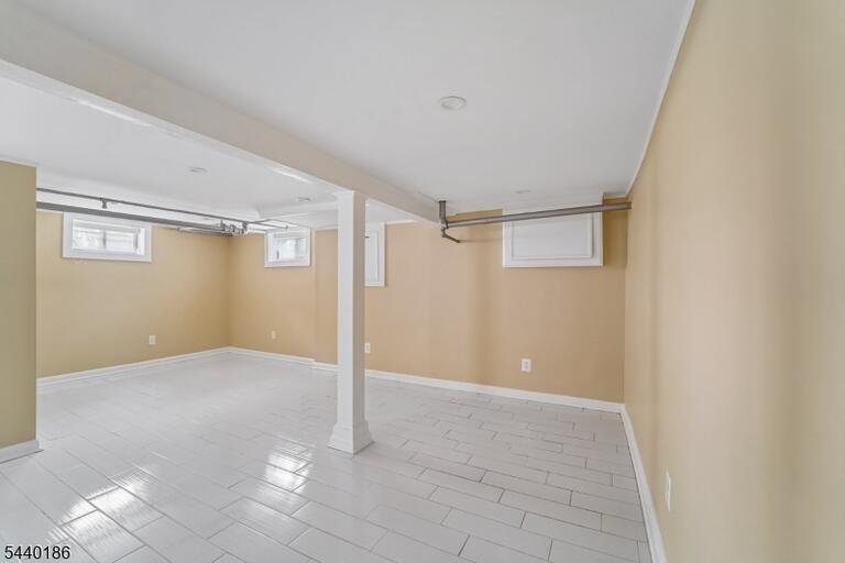 Property listing MLS 4049967 photo 29