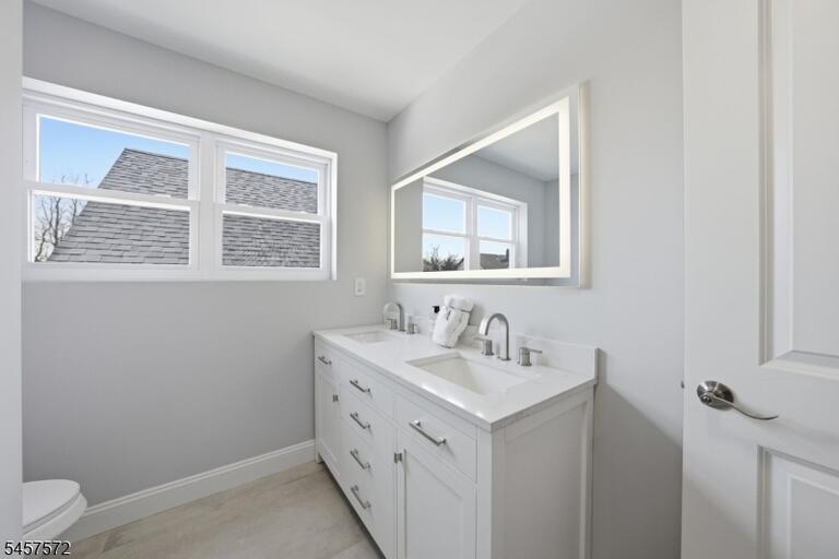 Property listing MLS 4049975 photo 14