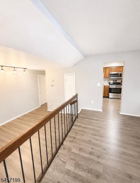 Property listing MLS 4049978 photo 3