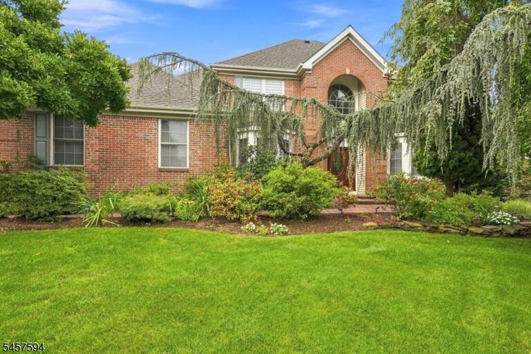 Property listing MLS 4049981 photo 3
