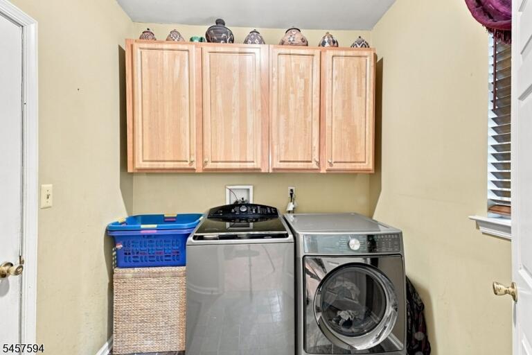 Property listing MLS 4049981 photo 33