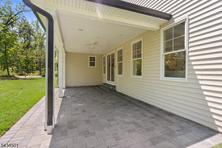 Property listing MLS 4049997 photo 39