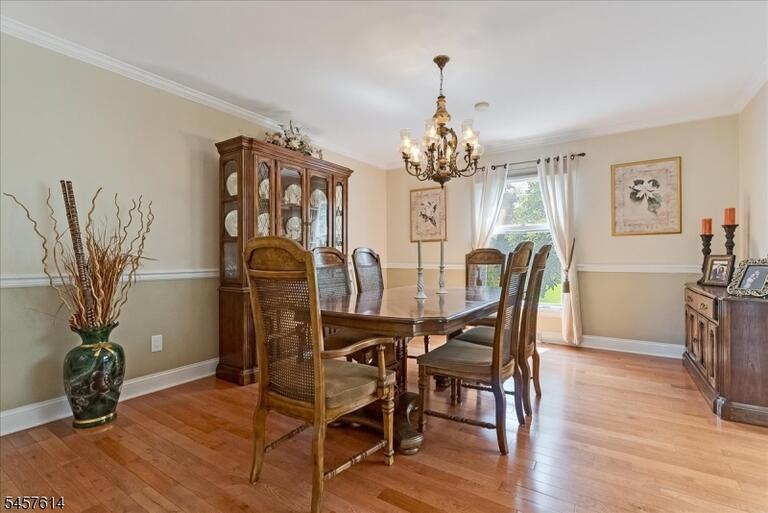 Property listing MLS 4050002 photo 9
